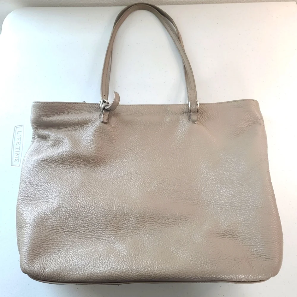 Vintage Furla Pebble Leather Neutral Tote Shoulder Bag